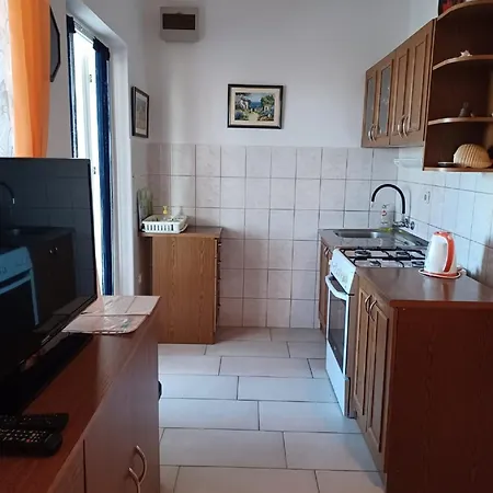 Topic Guest house
